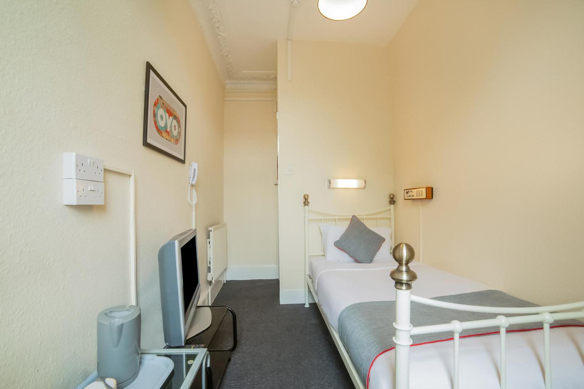Devine Hotel, Westcliff Hotel Southend-on-Sea
