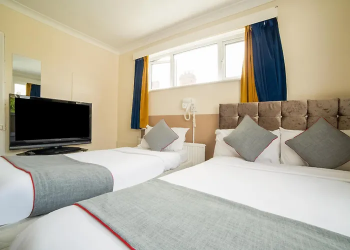 OYO Devine Beach Hotel