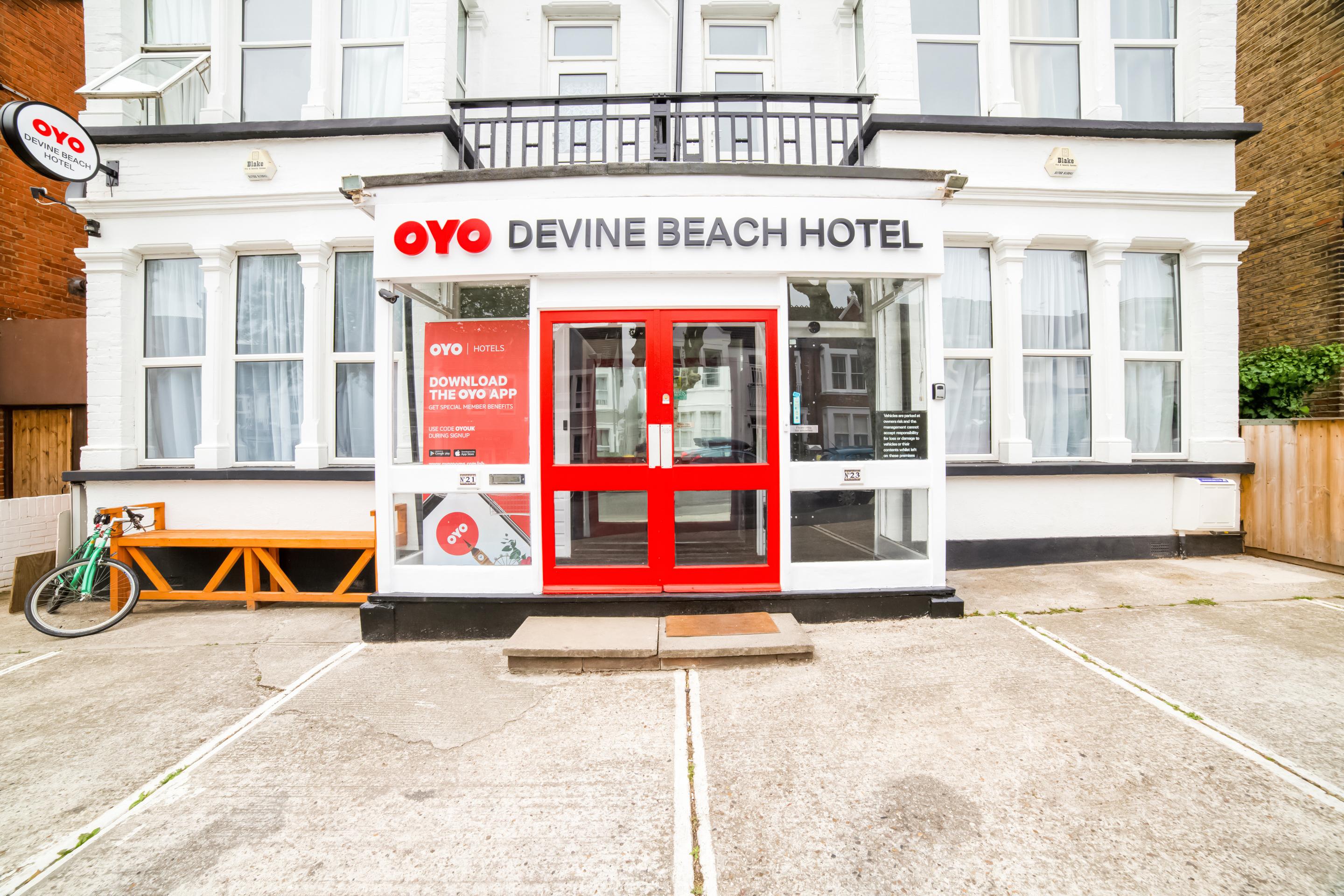 Oyo Devine Hotel