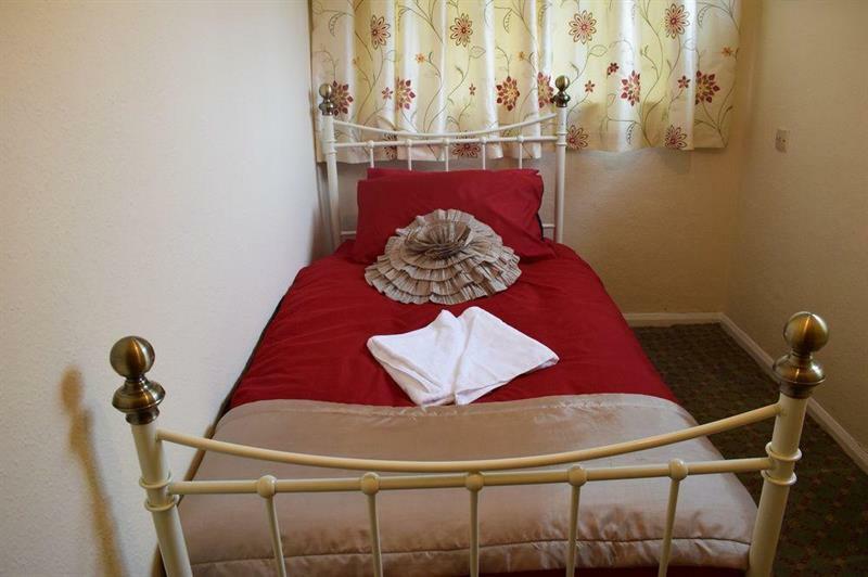 Oyo Devine Hotel 3*